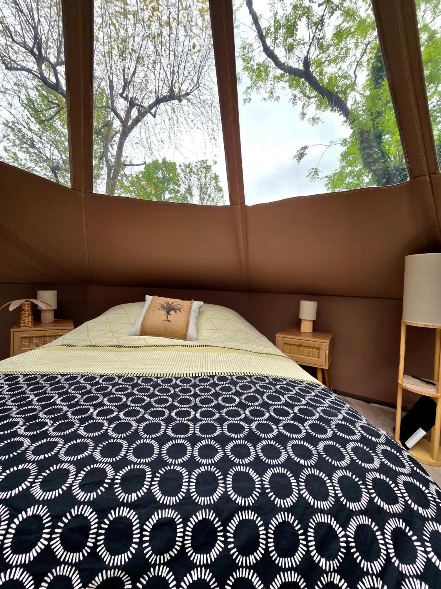 Sorde-lʼAbbaye Les Nuits De Cassiopee Bed & Breakfast エクステリア 写真