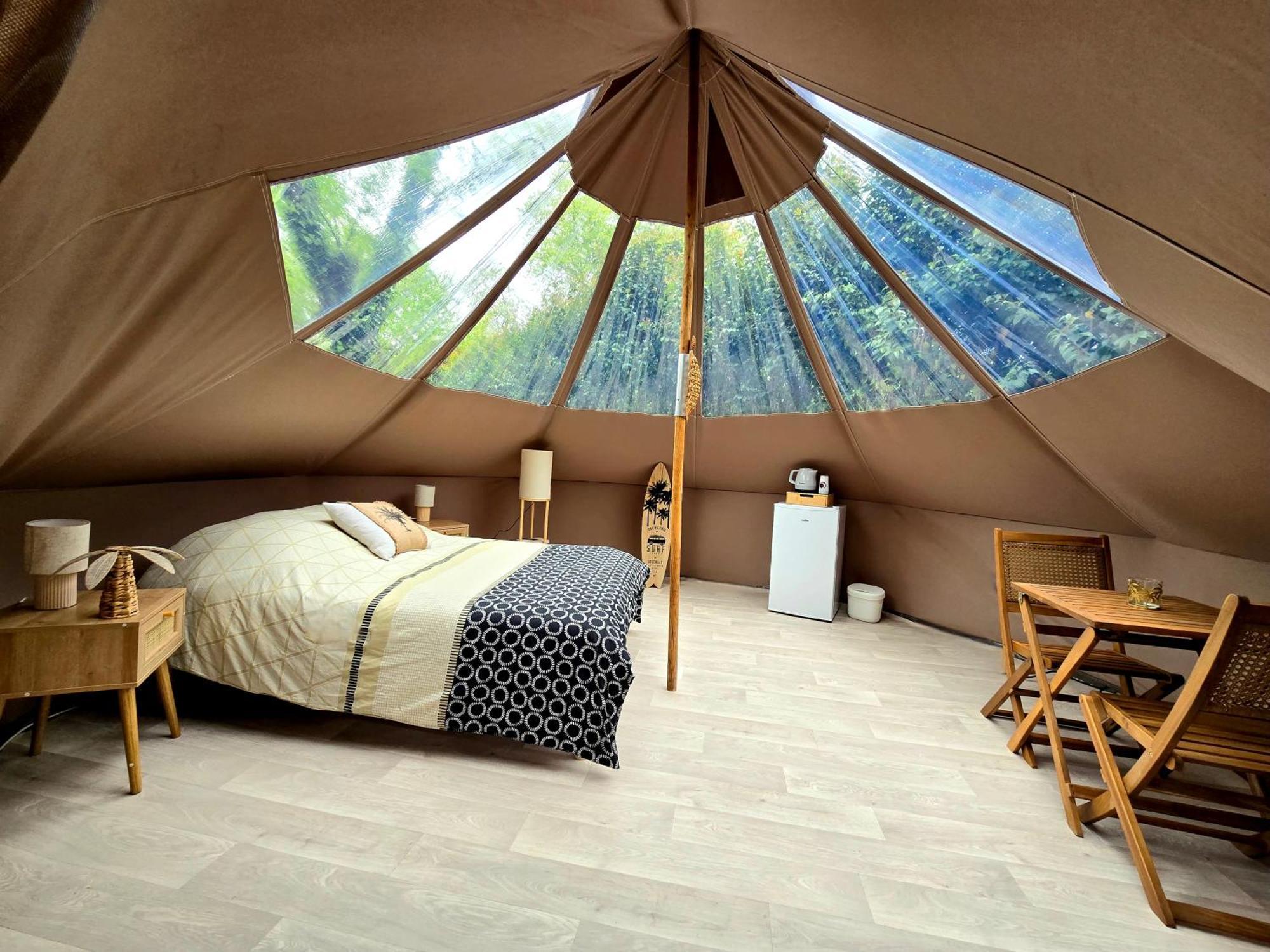 Sorde-lʼAbbaye Les Nuits De Cassiopee Bed & Breakfast エクステリア 写真